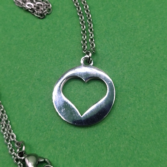 Shape Of My Heart Heart Cutout Disc Necklace by Jewlr - Picture 7 of 8